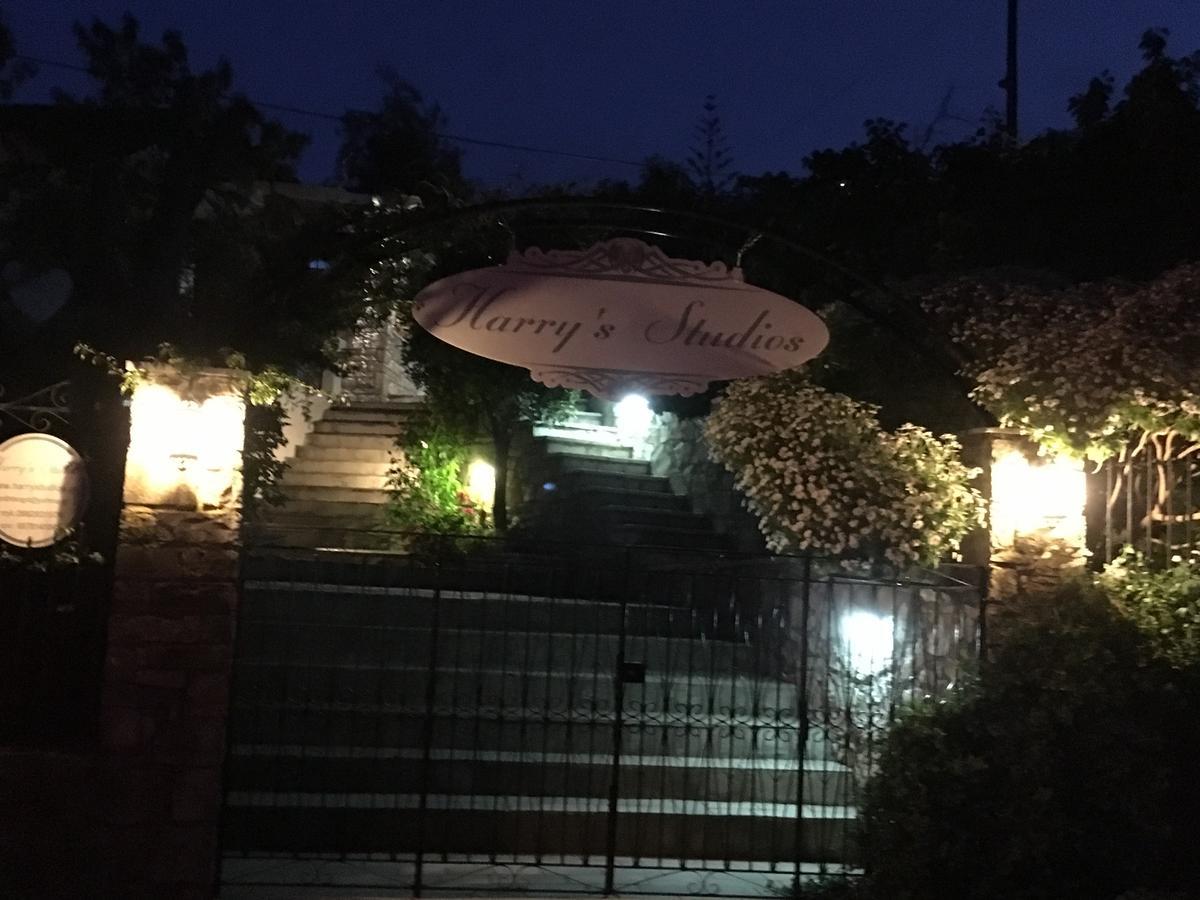Harry'S Studios Гайос Экстерьер фото